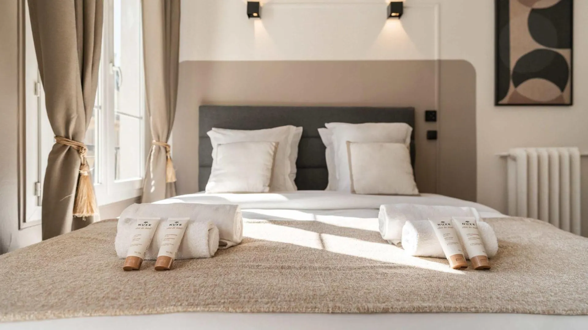 New Heaven near Louvre Museum Apartment Paris
