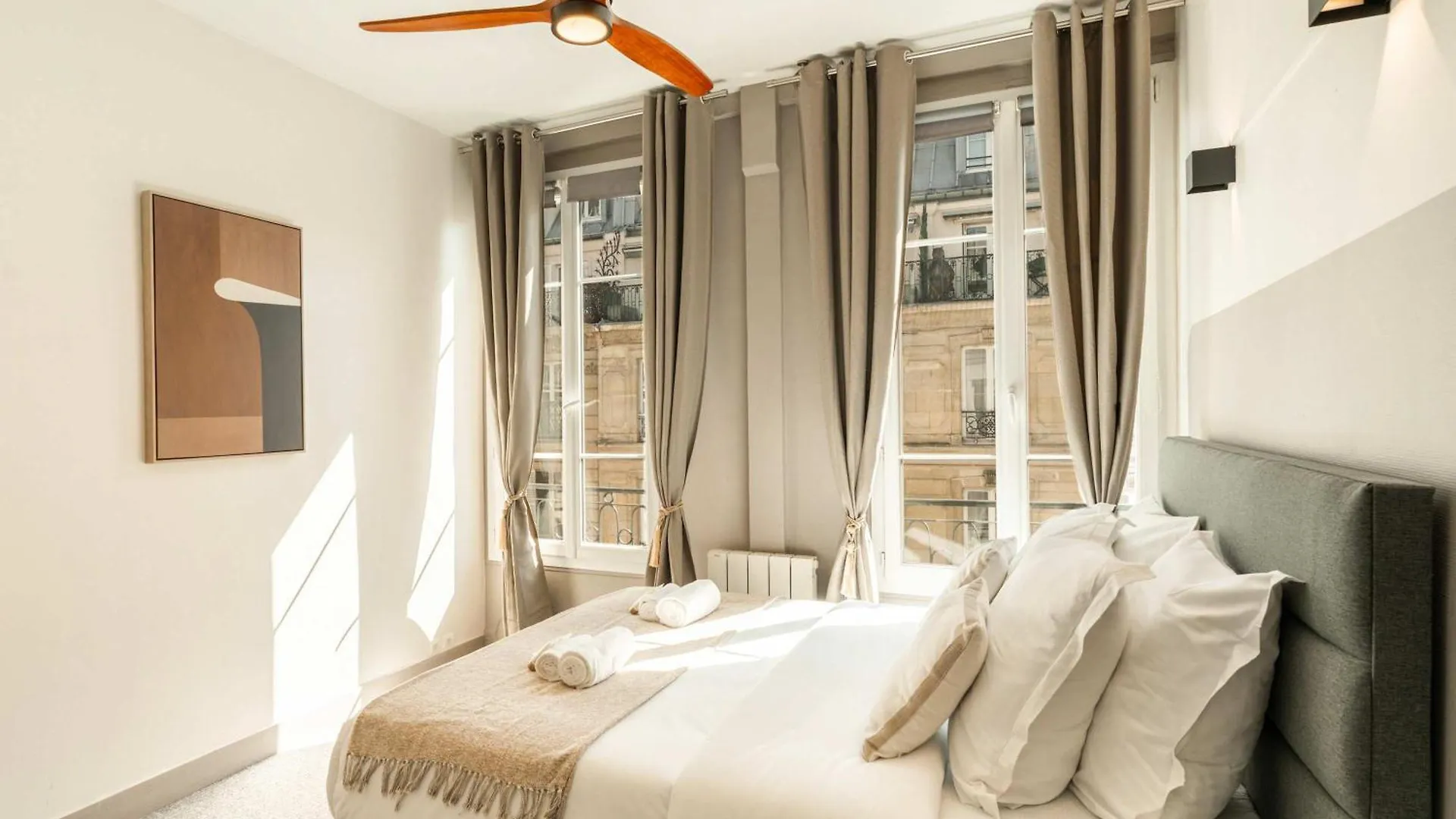 New Heaven near Louvre Museum Apartment Paris